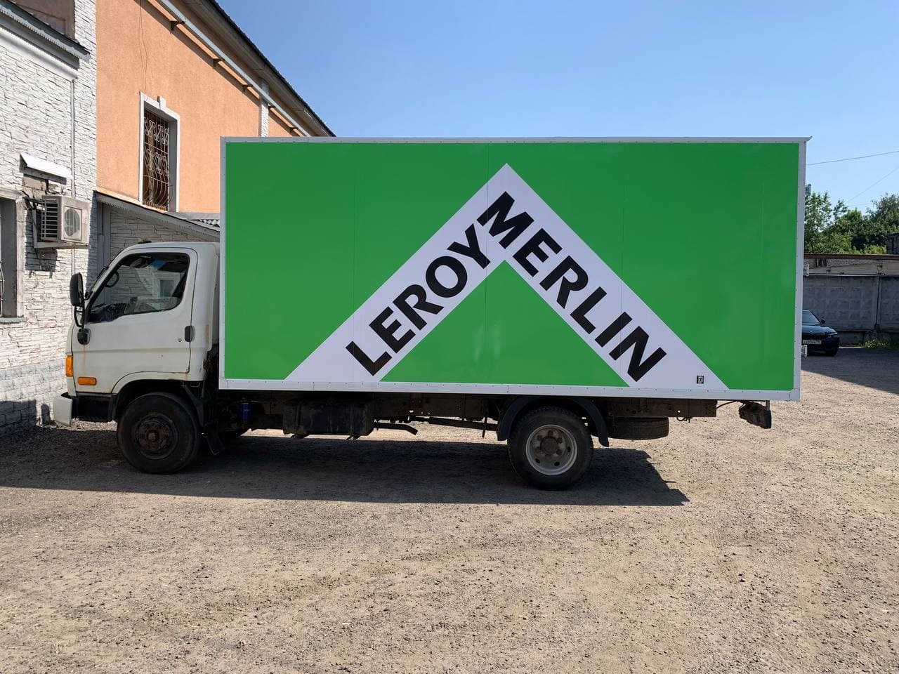 Брендирование авто